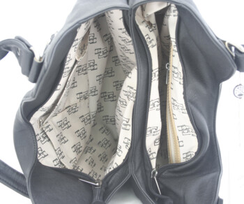 Čierna kabelka Hexagona K52807