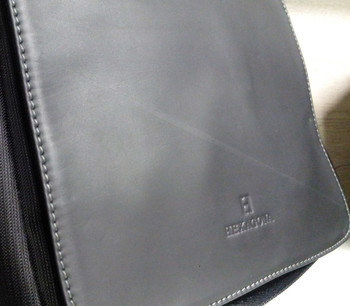 Čierna kožená taška cez rameno Hexagona 299156
