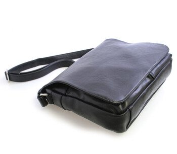 Čierna taška cez rameno Bobby Black 1018