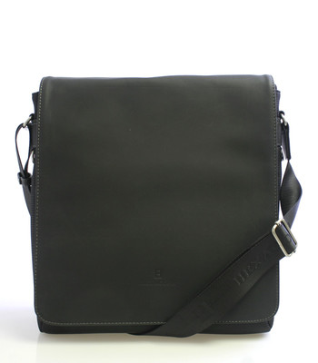 Čierna kožená taška cez rameno Hexagona 299163