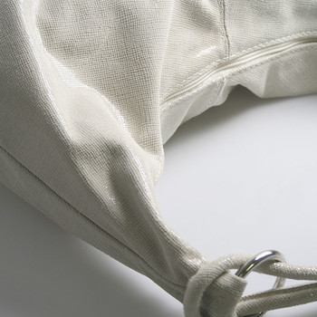 Béžová lesklá kožená kabelka cez rameno Italo Amadea