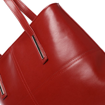 Dámska luxusná kabelka cez plece červená - Delami Leonela