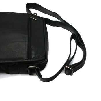 Pánska kožená crossbody taška čierna - Bellugio Hayes