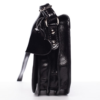 Menšia čierna lakovaná crossbody kožená kabelka - ItalY Zoya
