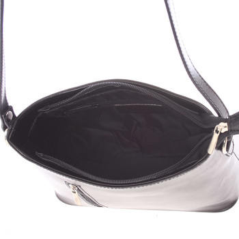 Malá čierna kožená crossbody kabelka - ItalY Madora