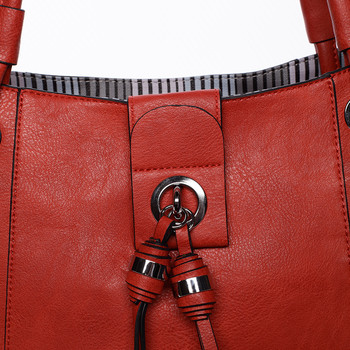 Módna dámska kabelka cez rameno červená - MARIA C Deborah