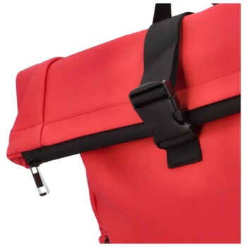 Batoh červený - Daniel Ray Octavius