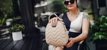 Dámsky batôžtek kabelka béžový - Vuch Sasmi Cream