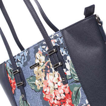 Elegantná kabelka s kvetinovým vzorom tmavo modrá - David Jones Rylee