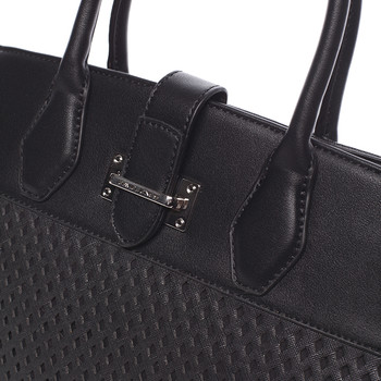 Luxusná a elegantná čierna perforovaná kabelka - David Jones Narella