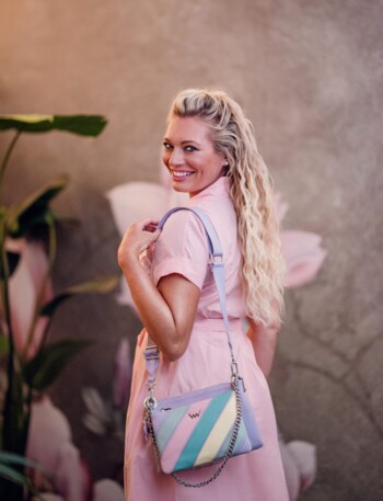 Dámska crossbody kabelka svetlo fialová - Vuch Marsha