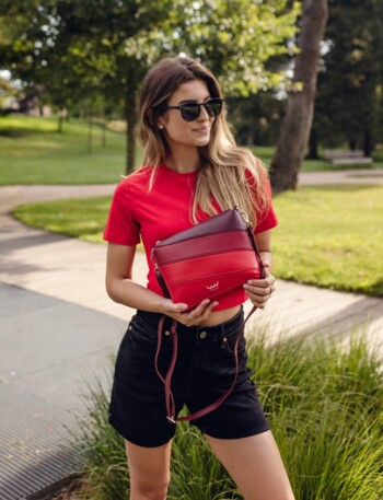 Dámska crossbody kabelka červená - Vuch Coalie Striped Red