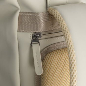 Dámsky batoh svetlo béžový - New Rebels Jason