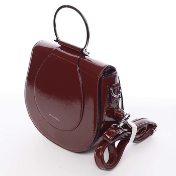 Originálna dámska lakovaná crossbody kabelka sýto vínová - Silvia Rosa Sherise