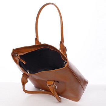 Moderná a elegantná dámska kožená kabelka koňaková - ItalY Achilla