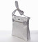 Krásna dámska strieborná crossbody kabelka so vzorom - Silvia Rosa Xiomy 