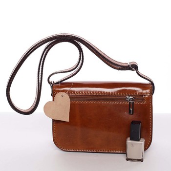 Malá kožená dámska crossbody kabelka koňaková - ItalY Paulina